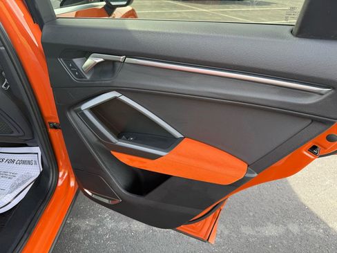 Used 2020 Audi Q3 2.0T Prestige w/ Prestige Package image 23