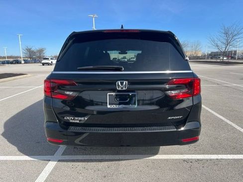 Certified 2024 Honda Odyssey Sport image 7