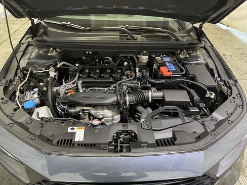 Certified 2025 Honda Accord SE image 25