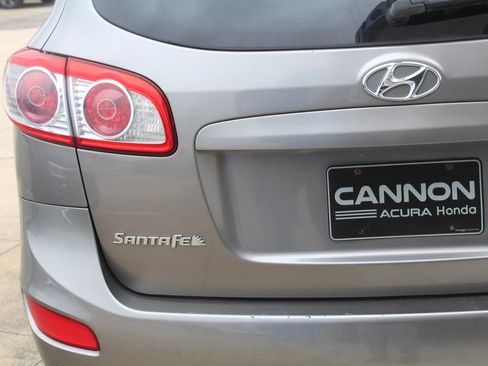 Used 2012 Hyundai Santa Fe GLS AWD/4WD image 4