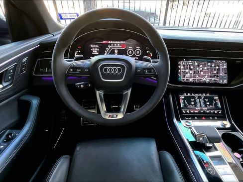 Used 2024 Audi RS Q8 image 5