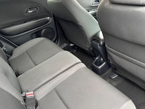 Used 2022 Honda HR-V Sport image 29