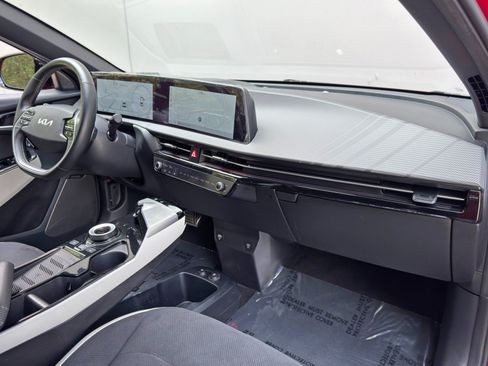 Used 2022 Kia EV6 GT-Line w/ GT-Line Suede Seat Package RWD image 14