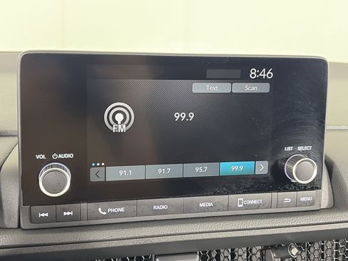 Used 2025 Honda CR-V LX image 17
