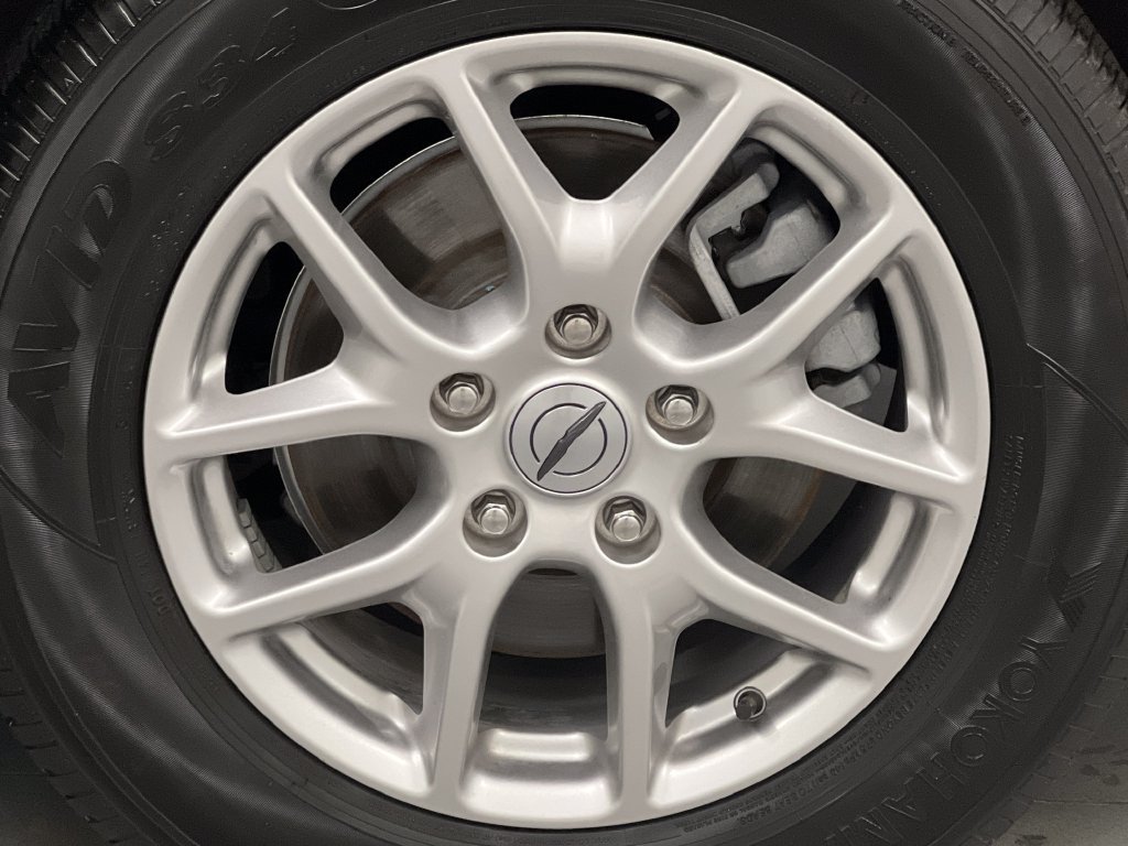 Used 2025 Chrysler Pacifica Select FWD image 82