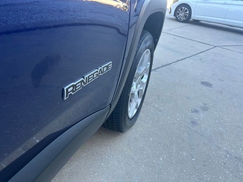 Used 2018 Jeep Renegade Sport w/ Power & Air Group image 34