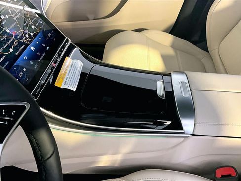 New 2026 Mercedes-Benz GLC 300 4MATIC image 10