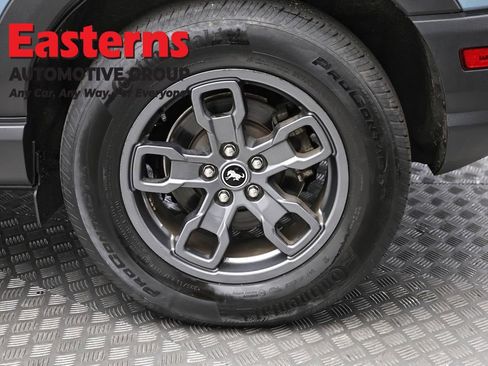 Used 2021 Ford Bronco Sport Big Bend w/ Big Bend Package AWD/4WD image 8