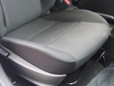 Used 2023 Nissan Kicks S FWD image 12