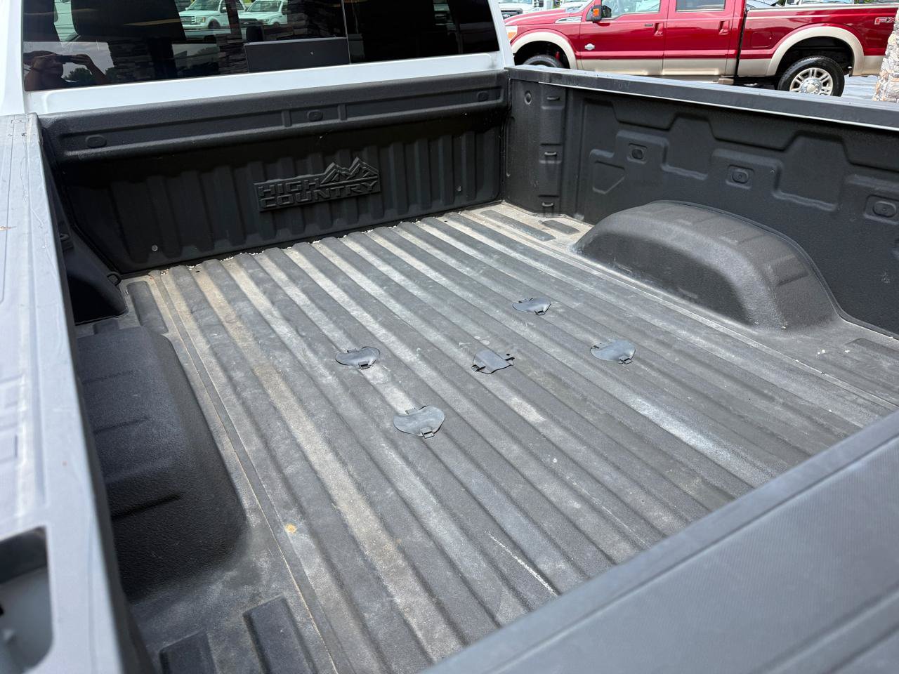 Used 2024 Chevrolet Silverado 2500 High Country w/ High Country Premium Package AWD/4WD image 13
