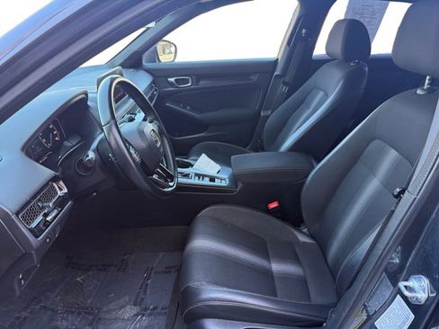Used 2023 Honda Civic Sport image 10