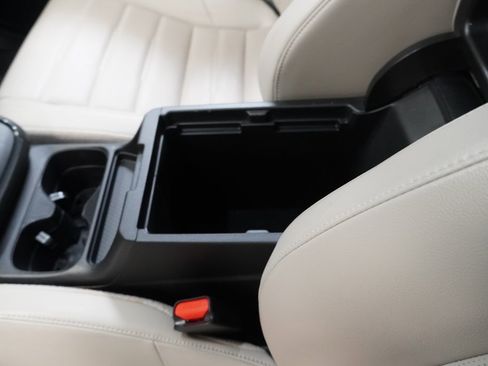 Used 2023 Honda CR-V EX-L image 25