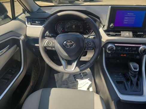 Certified 2025 Toyota RAV4 XLE Premium image 18