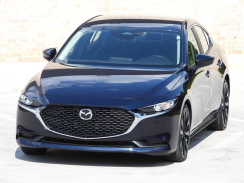 Used 2024 MAZDA MAZDA3 s FWD image 24