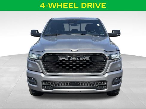 Used 2025 RAM 1500 Big Horn AWD/4WD image 3