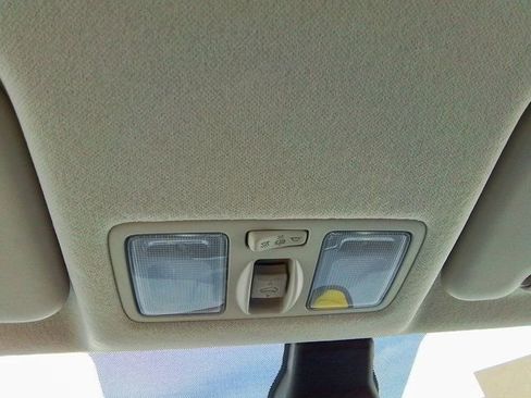 New 2025 Hyundai Venue SEL image 23