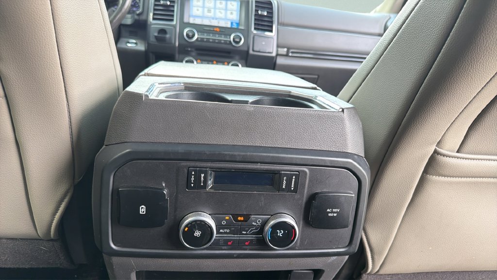 Used 2018 Ford Expedition Limited w/ Equipment Group 302A RWD image 26