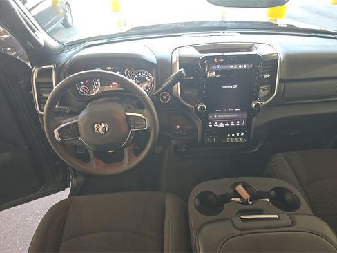 Used 2026 RAM 2500 Big Horn AWD/4WD image 2