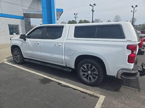 Used 2024 Chevrolet Silverado 1500 LT image 6