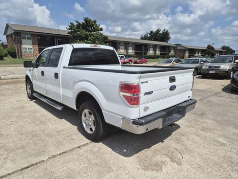 Used 2010 Ford F150 XLT RWD image 3