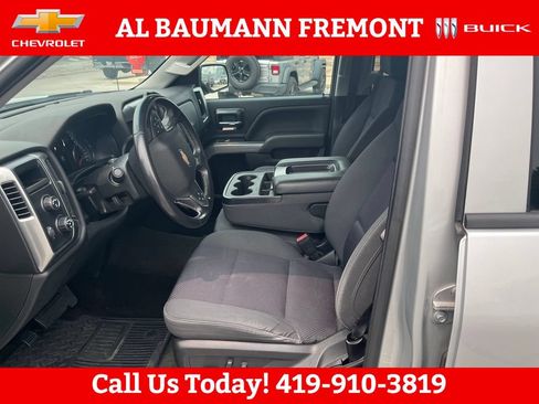 Used 2018 Chevrolet Silverado 1500 LT w/ All Star Edition AWD/4WD image 9