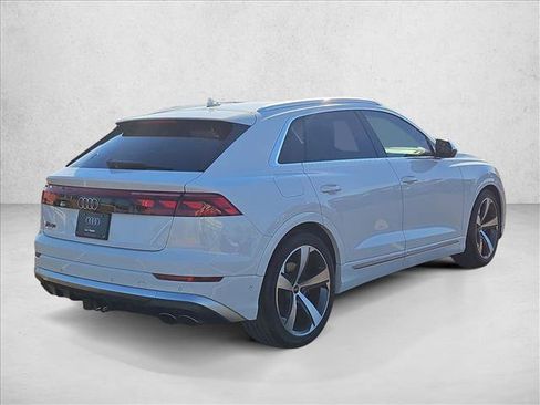 Used 2024 Audi SQ8 Prestige w/ Prestige Package image 5