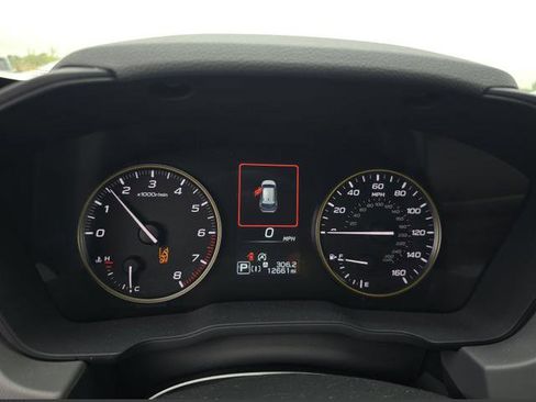 Used 2025 Subaru Crosstrek 2.5i Sport AWD/4WD image 12