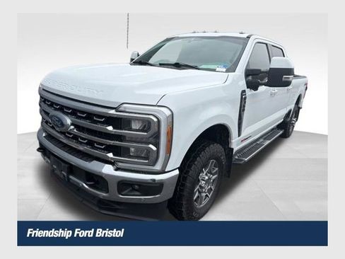 Used 2023 Ford F350 Lariat w/ Tow Technology Package image 1