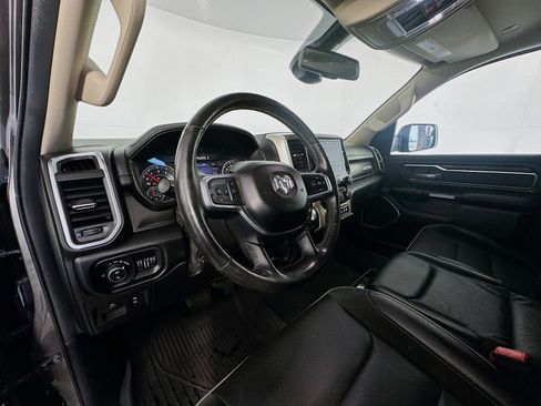 Used 2019 RAM 1500 Laramie AWD/4WD image 7