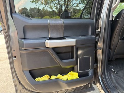 Used 2020 Ford F250 Lariat AWD/4WD image 23