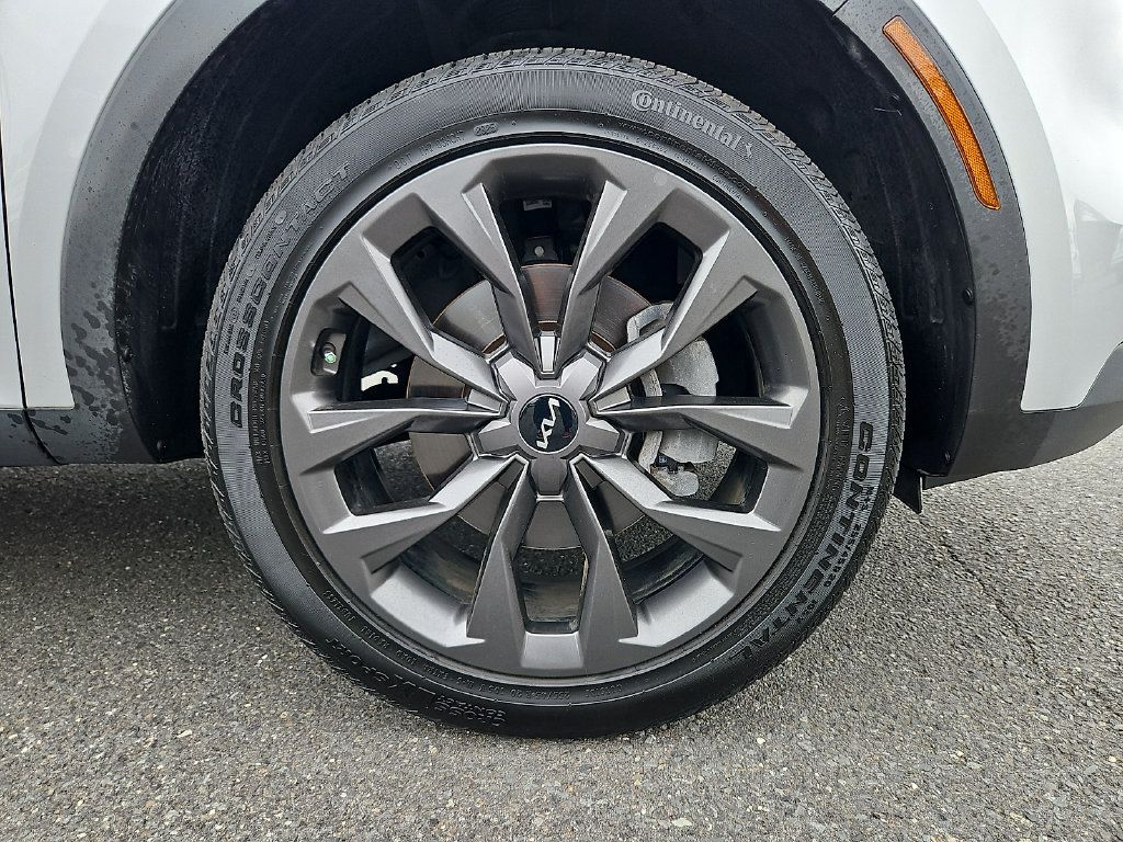 Certified 2022 Kia Sorento X-Line EX AWD/4WD image 9