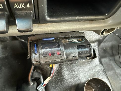 Used 2005 Ford F250 XL image 36