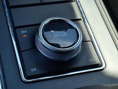 Used 2024 Ford Expedition Max XLT AWD/4WD image 27