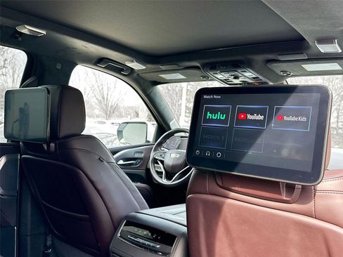 Used 2024 Cadillac Escalade ESV Sport Platinum w/ LPO, ONYX Package image 27