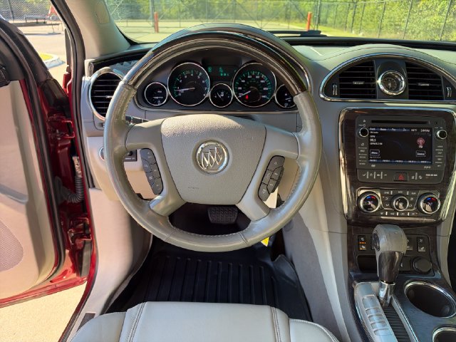 Used 2017 Buick Enclave Premium w/ Experience Buick Package FWD image 16