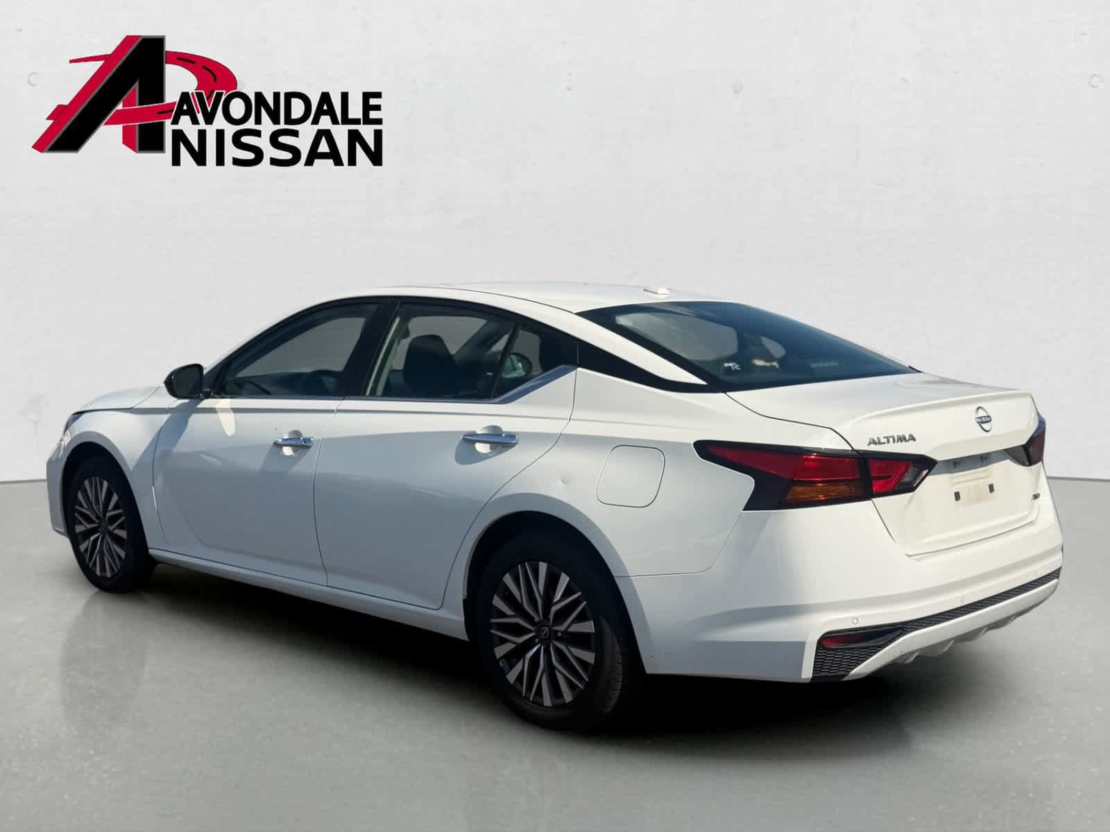 Certified 2025 Nissan Altima 2.5 SV AWD/4WD image 3