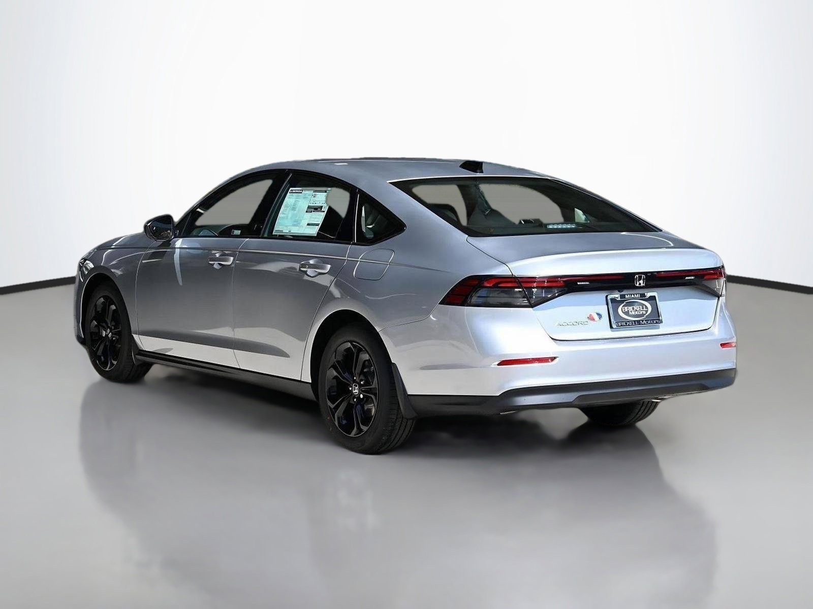 New 2025 Honda Accord SE image 7