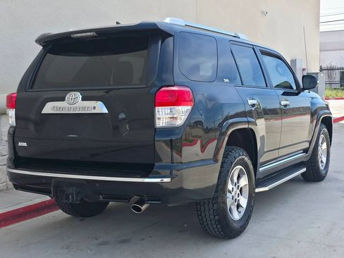 Used 2012 Toyota 4Runner SR5 image 3