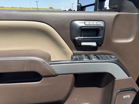 Used 2018 Chevrolet Silverado 2500 LTZ w/ Vortec Plus Package AWD/4WD image 17