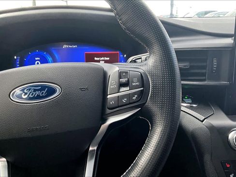 Used 2020 Ford Explorer ST w/ Premium Technology Package AWD/4WD image 25