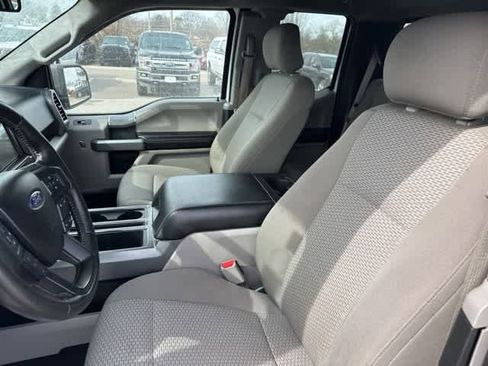 Used 2017 Ford F150 XLT w/ Equipment Group 302A Luxury image 3