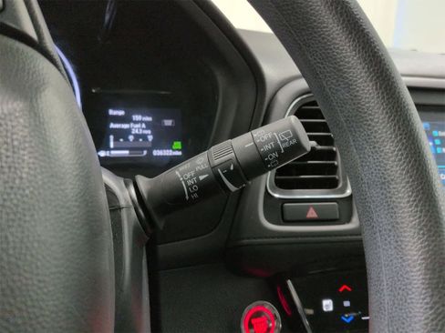 Used 2022 Honda HR-V EX image 28