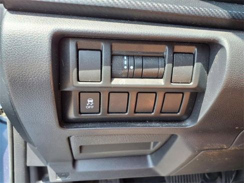 Used 2018 Subaru Crosstrek 2.0i image 51