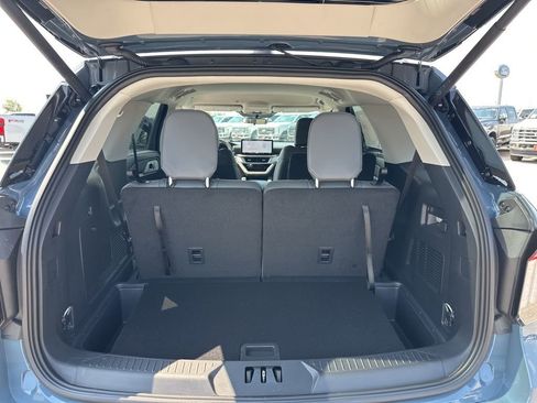 New 2025 Ford Explorer Active w/ Active Comfort Package image 39