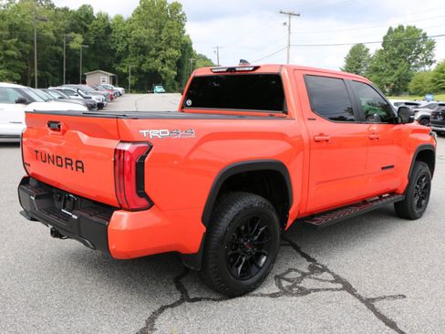 Used 2024 Toyota Tundra Limited w/ TRD Off-Road Package AWD/4WD image 8