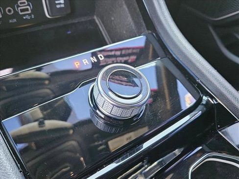 Used 2021 Jeep Grand Cherokee L Laredo RWD image 14