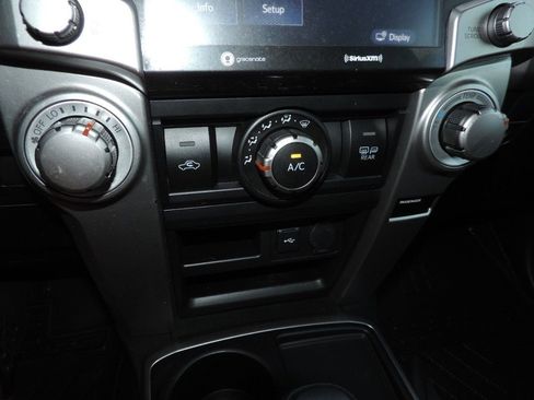 Used 2021 Toyota 4Runner SR5 image 23