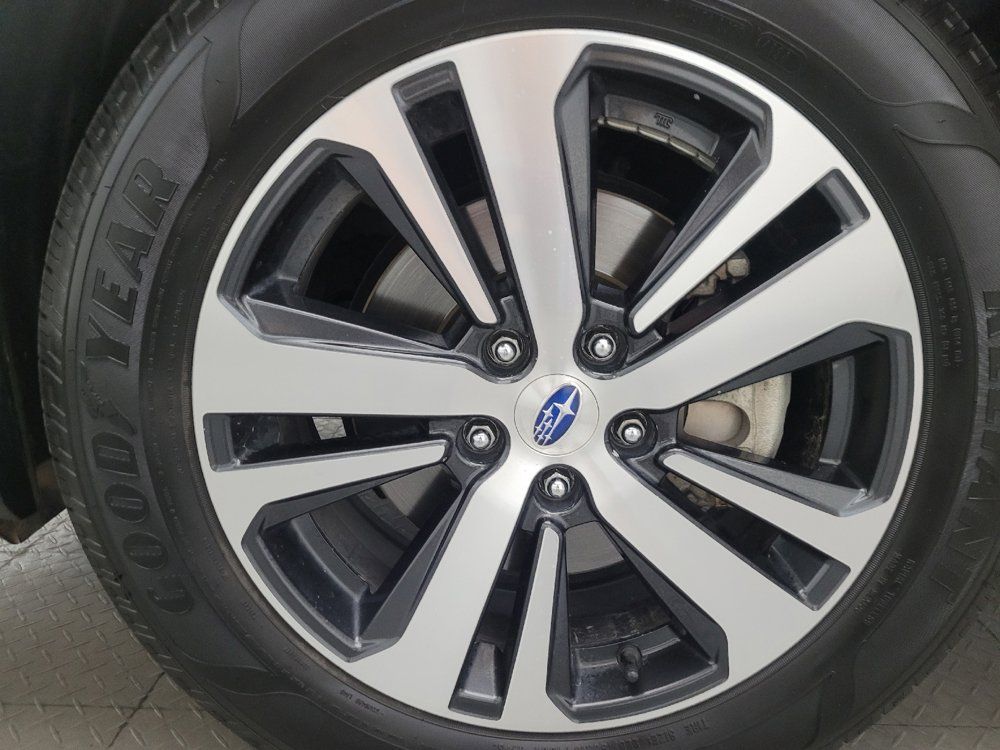 Used 2019 Subaru Outback 3.6R Limited w/ Popular Package #2 AWD/4WD image 31