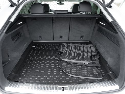 Certified 2022 Audi Q8 Premium Plus w/ Premium Plus Package image 30