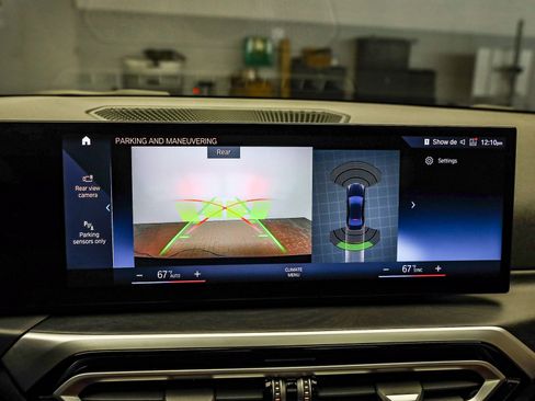 Certified 2024 BMW 330i Sedan w/ Convenience Package image 26